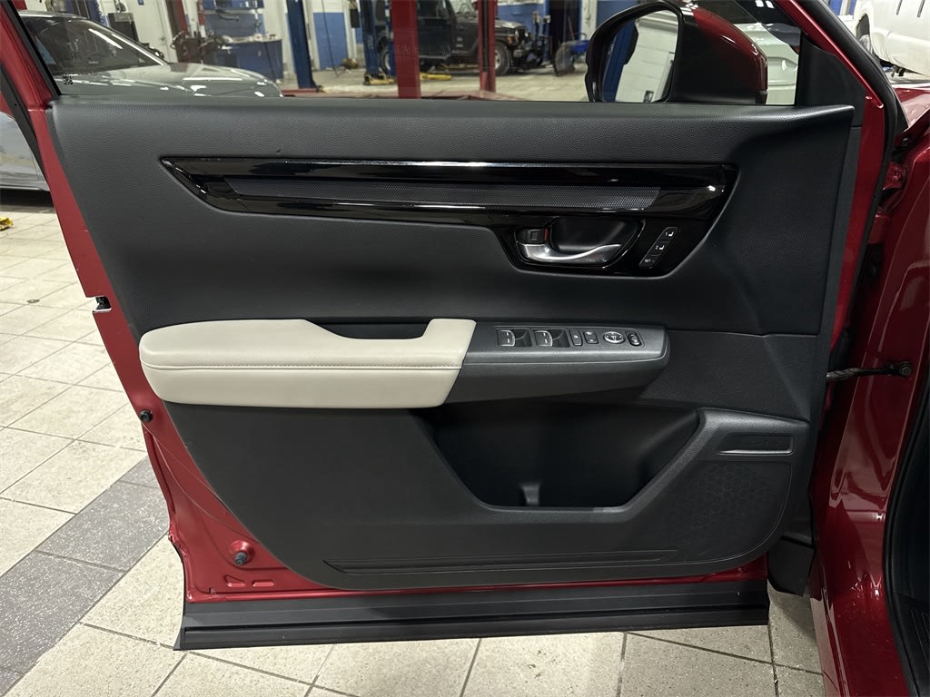 Thumbnail: 2023 Honda CR-V - 32