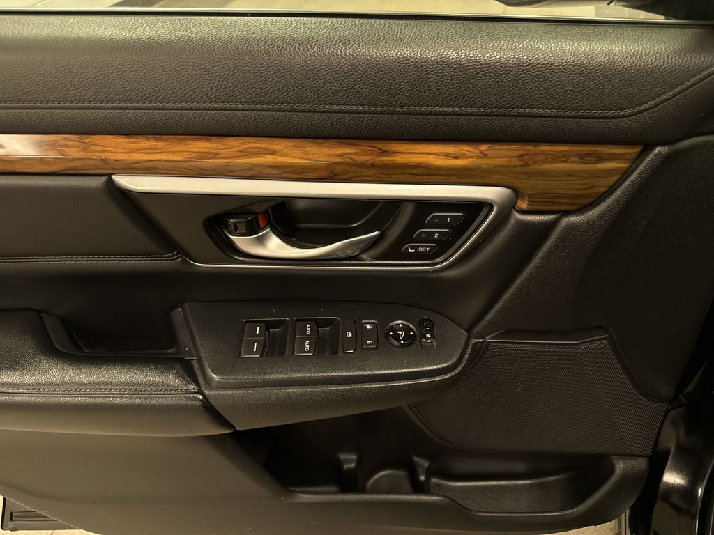 Thumbnail: 2018 Honda CR-V - 25