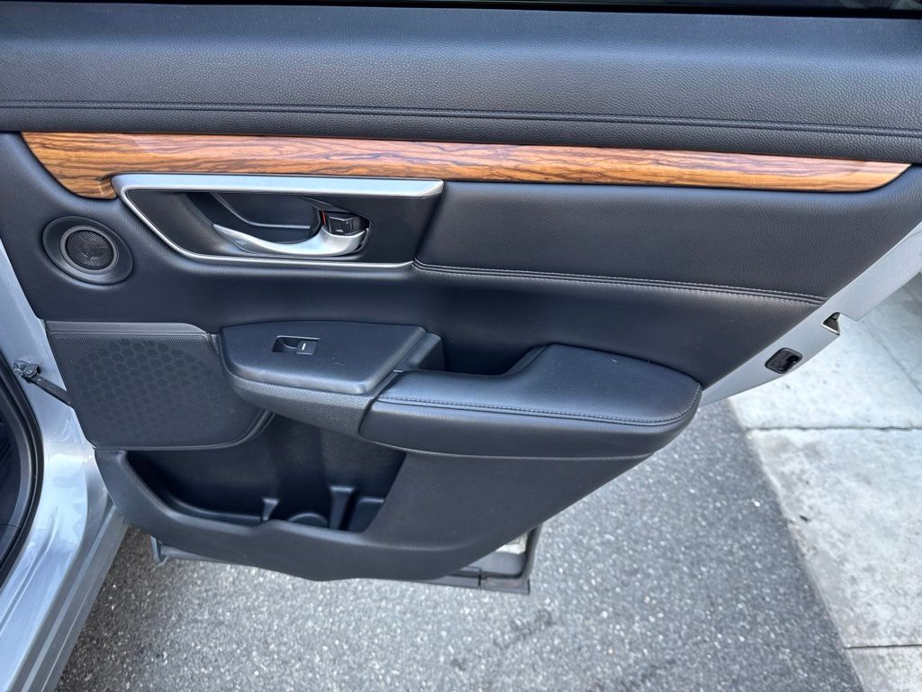 Thumbnail: 2018 Honda CR-V - 25