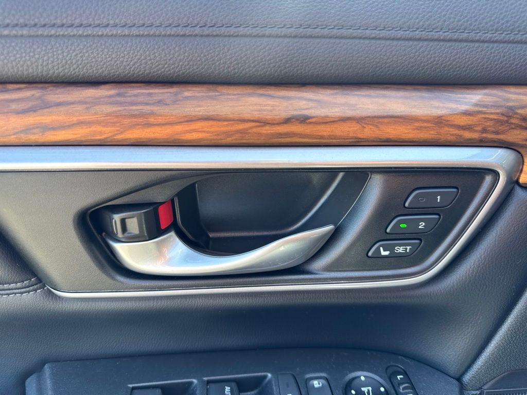 Thumbnail: 2018 Honda CR-V - 19