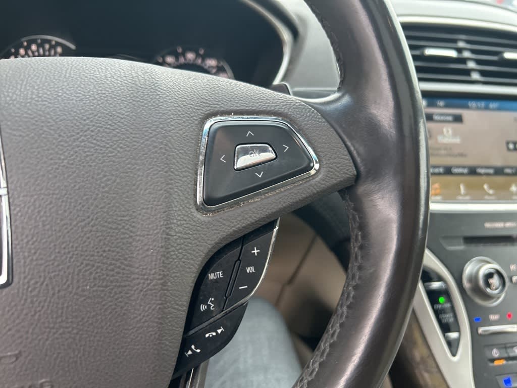 Thumbnail: 2016 Lincoln MKX - 22