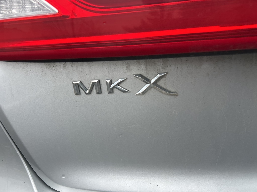 Thumbnail: 2016 Lincoln MKX - 15