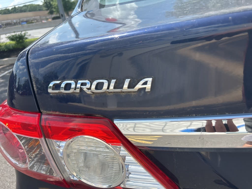 Thumbnail: 2012 Toyota Corolla - 24