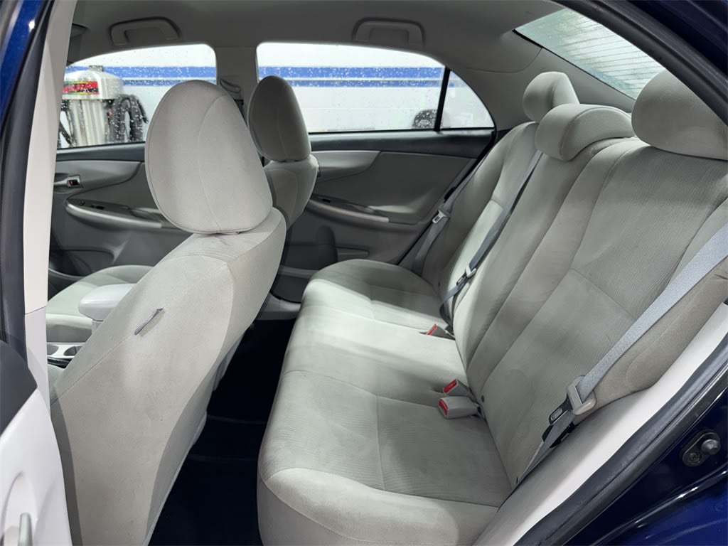 Thumbnail: 2012 Toyota Corolla - 12