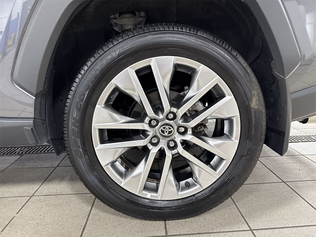 Thumbnail: 2023 Toyota RAV4 - 6
