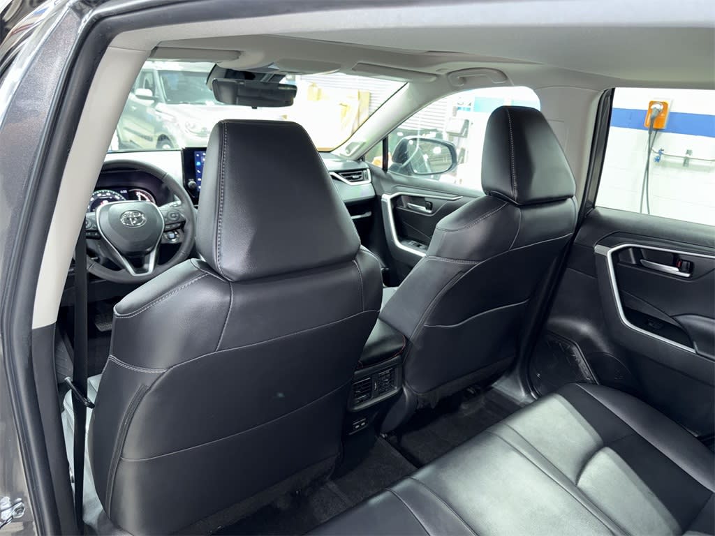 Thumbnail: 2023 Toyota RAV4 - 30