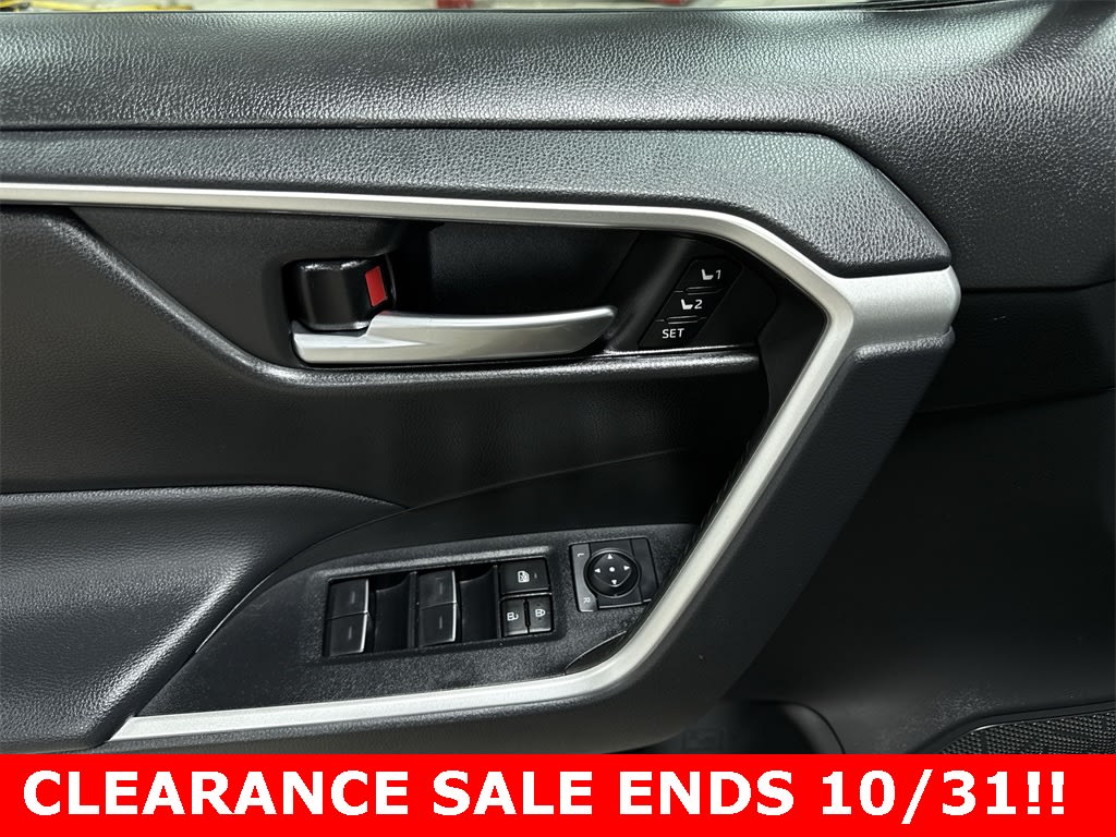 Thumbnail: 2023 Toyota RAV4 - 19