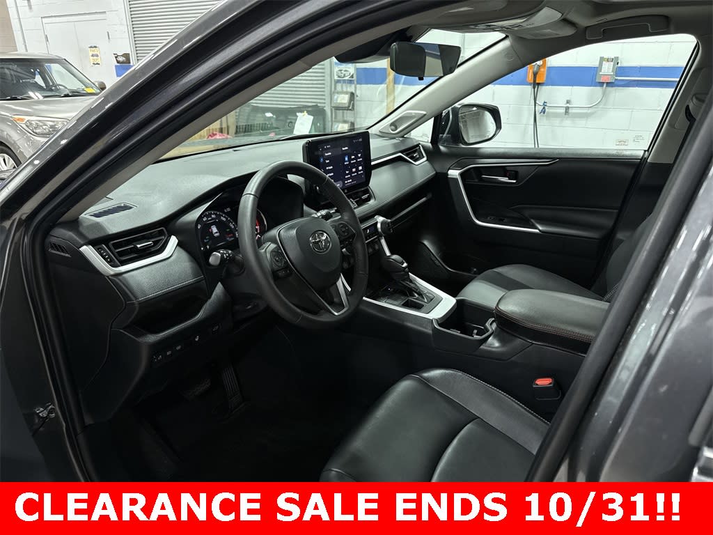 Thumbnail: 2023 Toyota RAV4 - 8