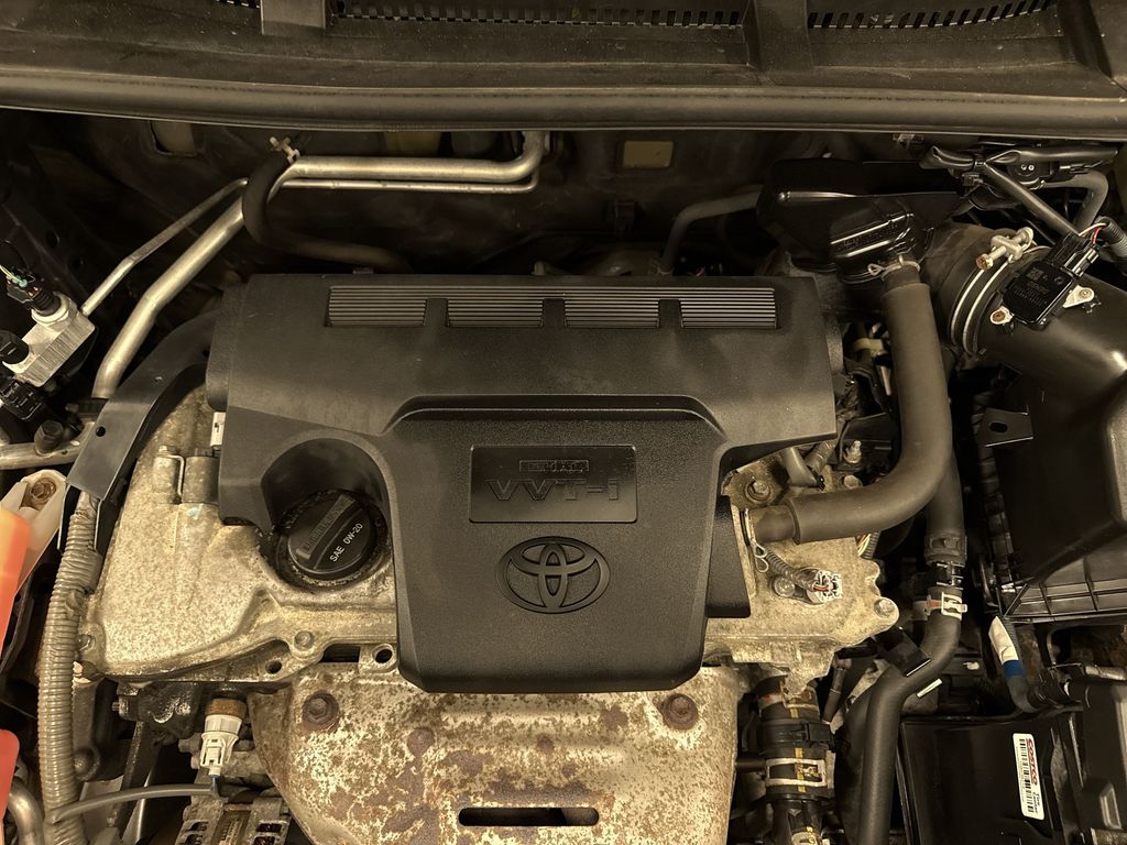 Thumbnail: 2015 Toyota RAV4 - 8