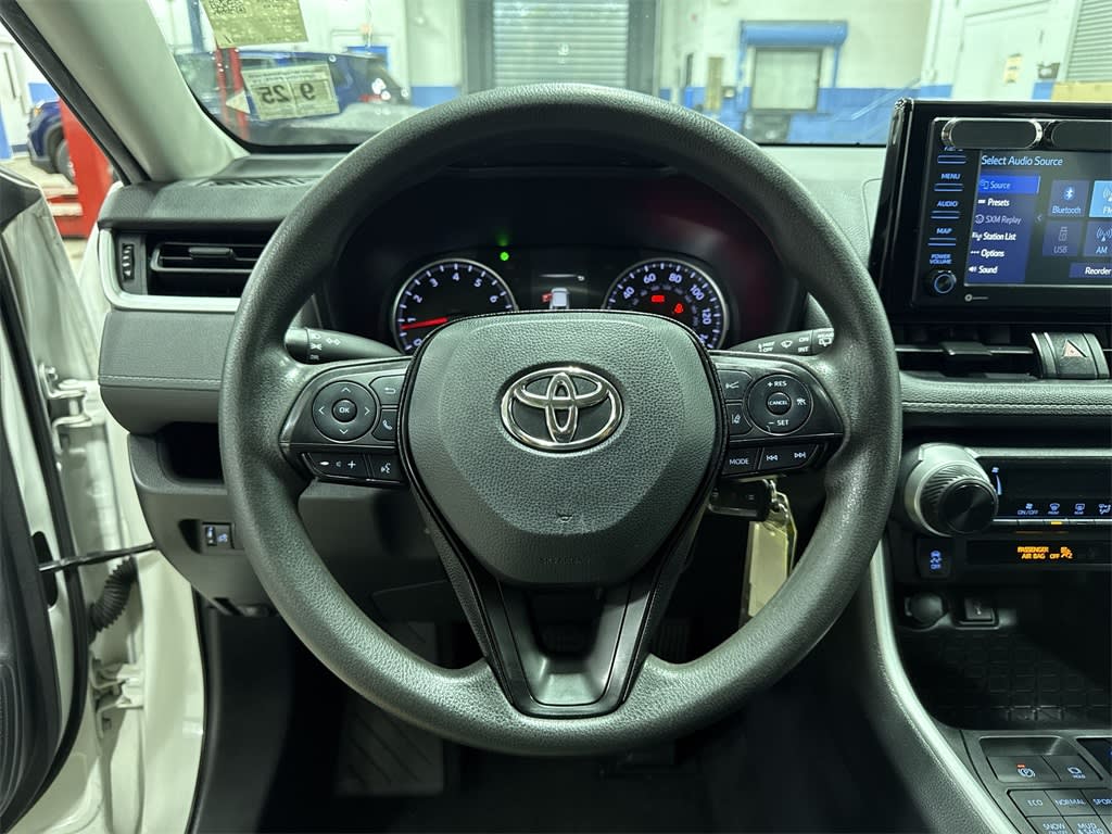 Thumbnail: 2020 Toyota RAV4 - 2