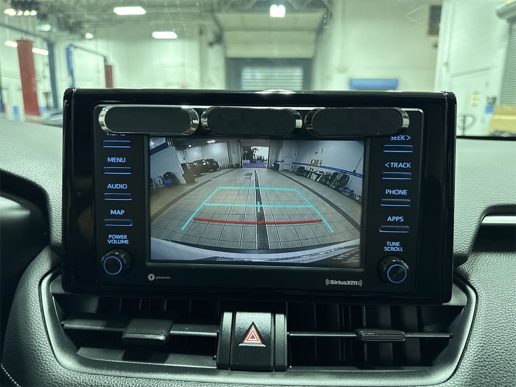 Thumbnail: 2020 Toyota RAV4 - 26