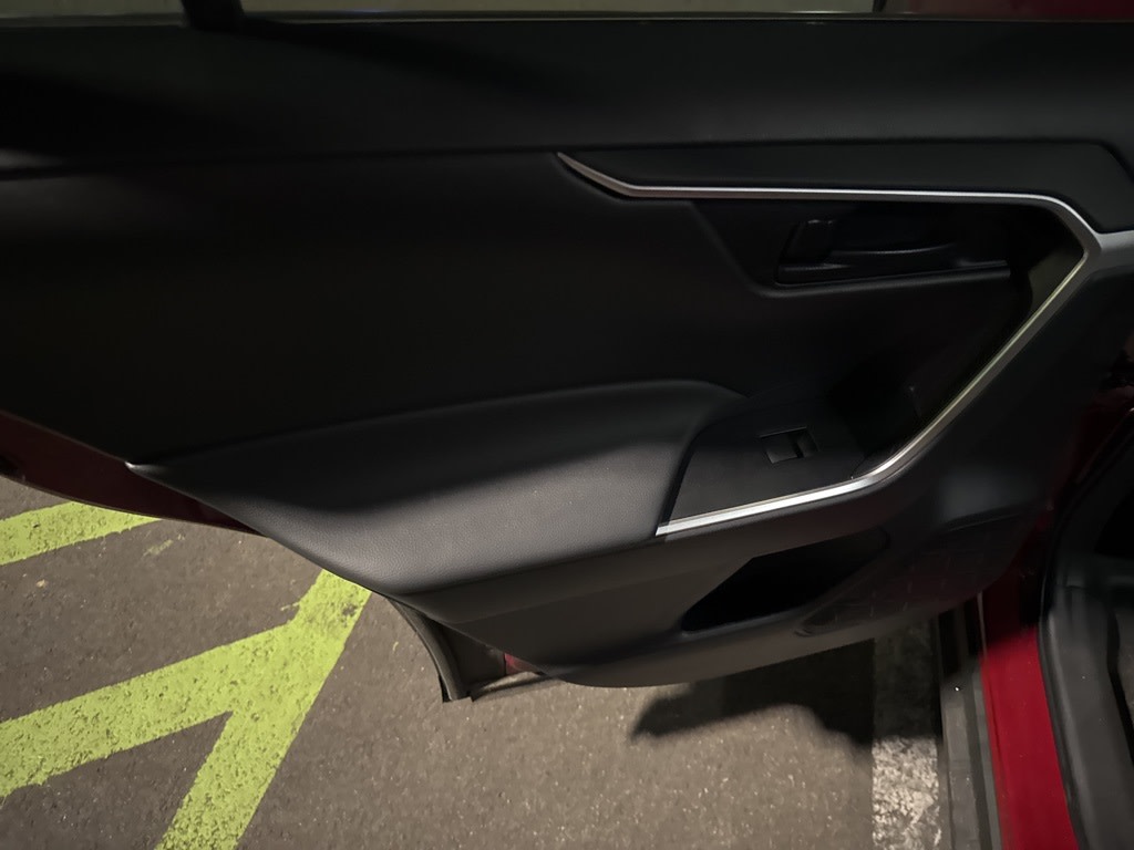 Thumbnail: 2024 Toyota RAV4 - 20