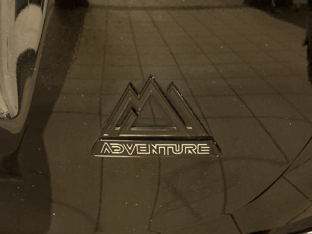 Thumbnail: 2018 Toyota RAV4 - 28