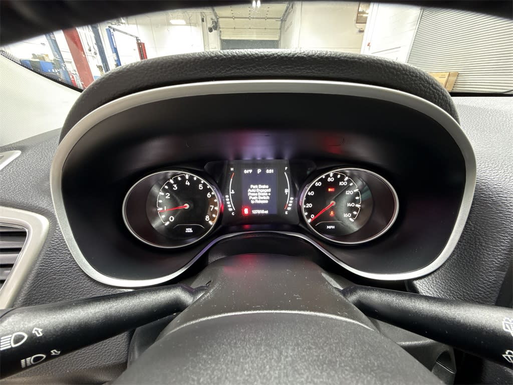Thumbnail: 2018 Jeep Compass - 32