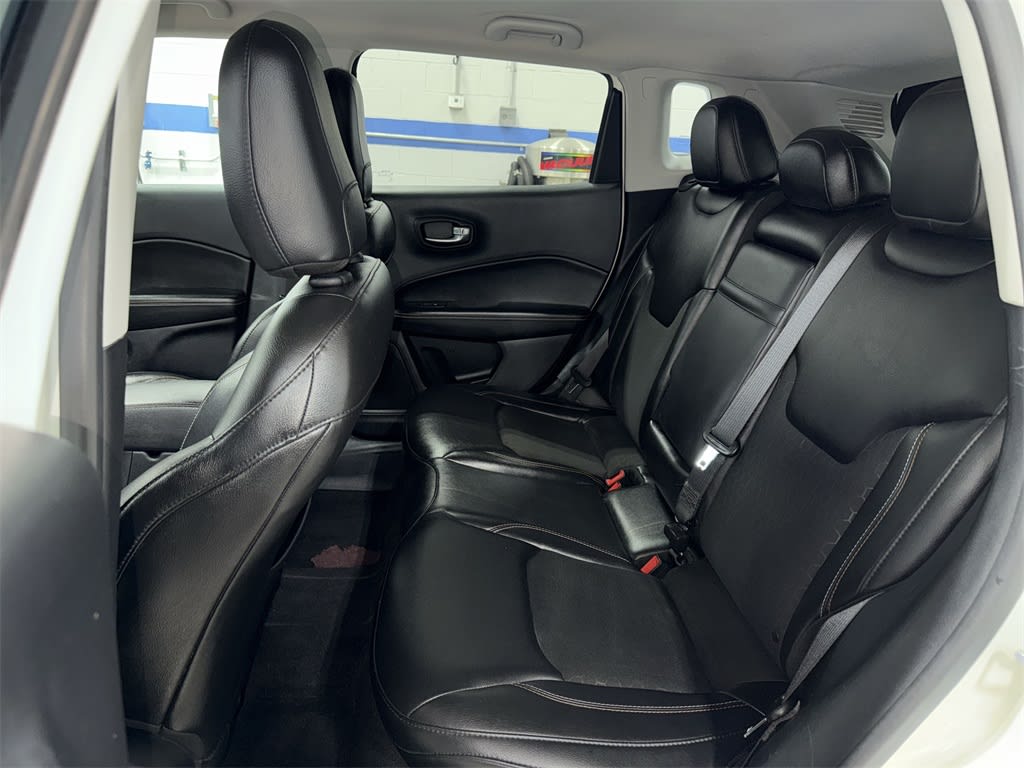 Thumbnail: 2018 Jeep Compass - 12