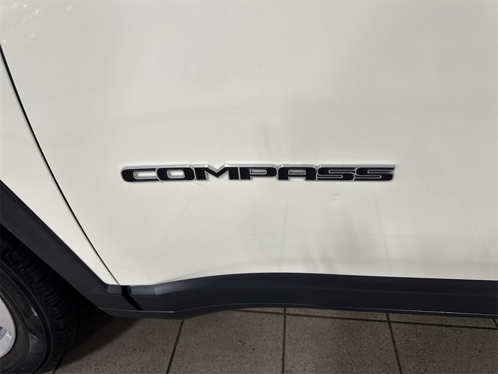 Thumbnail: 2018 Jeep Compass - 27