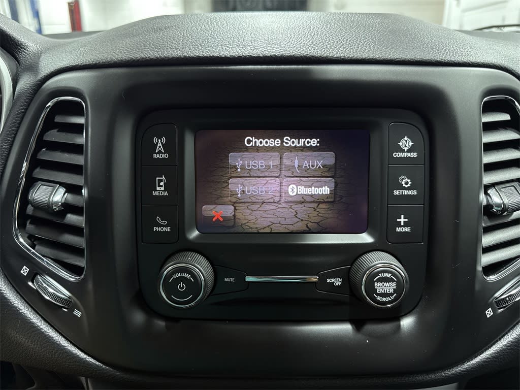 Thumbnail: 2018 Jeep Compass - 13