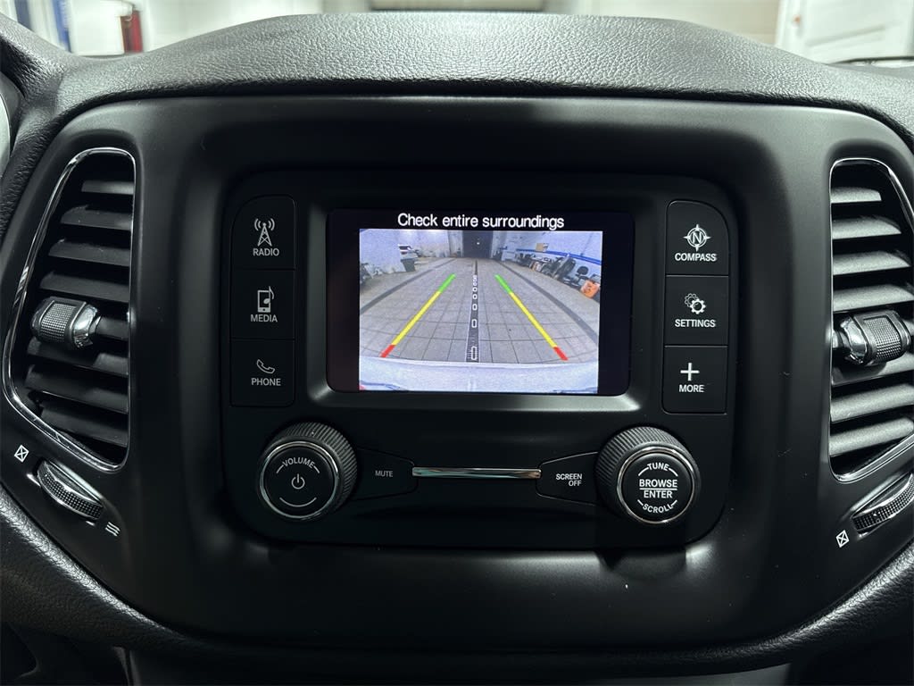 Thumbnail: 2018 Jeep Compass - 26