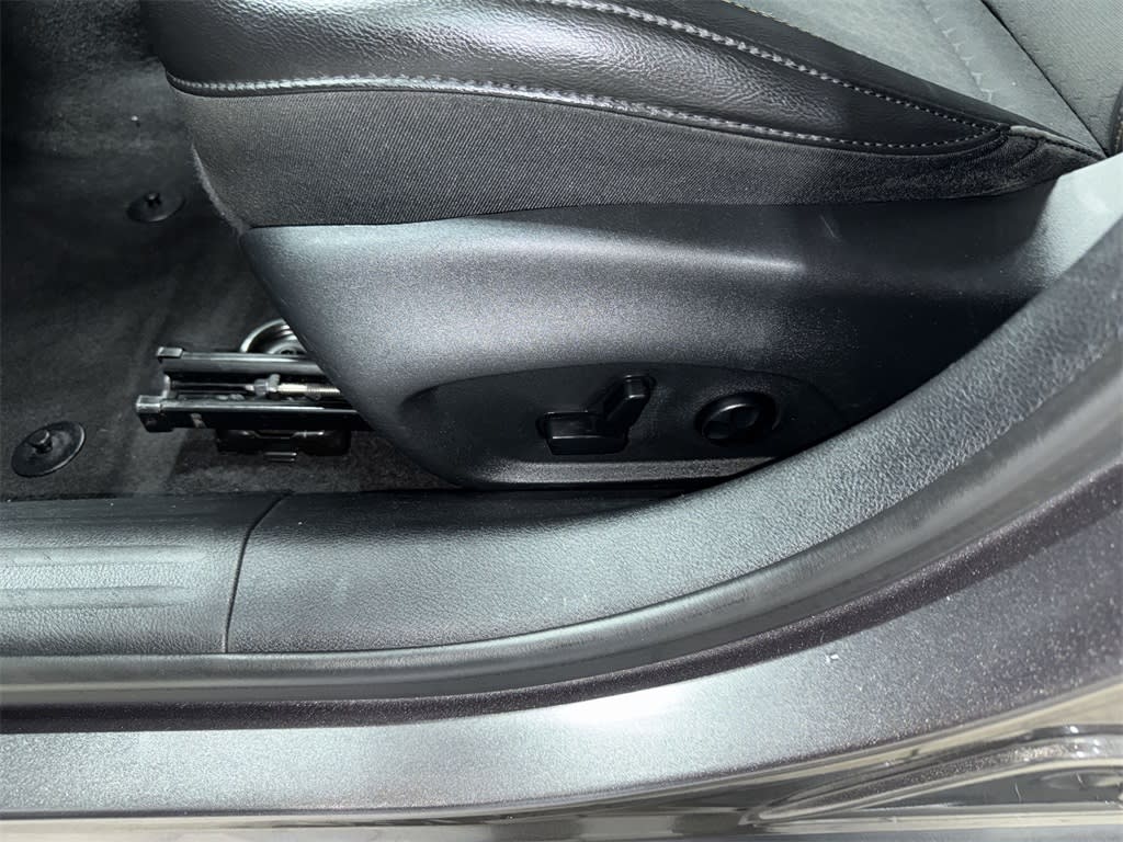 Thumbnail: 2019 Jeep Compass - 24