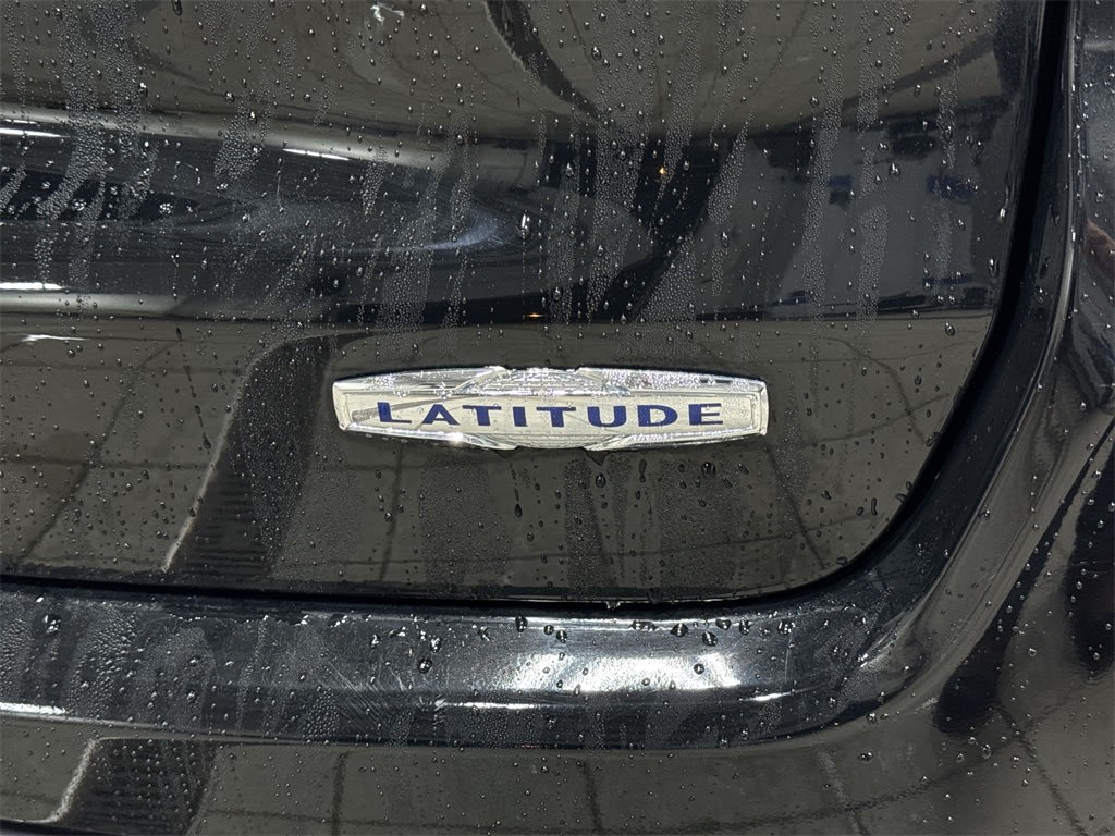 Thumbnail: 2020 Jeep Compass - 26