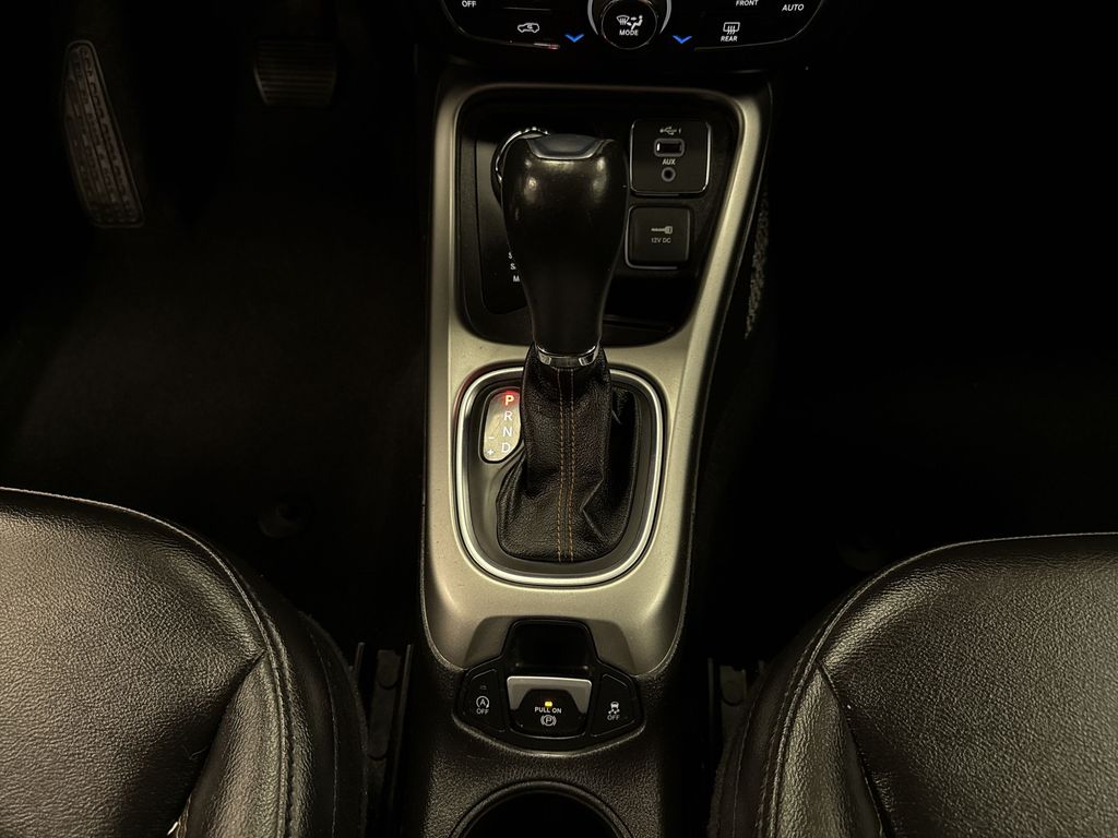 Thumbnail: 2020 Jeep Compass - 12