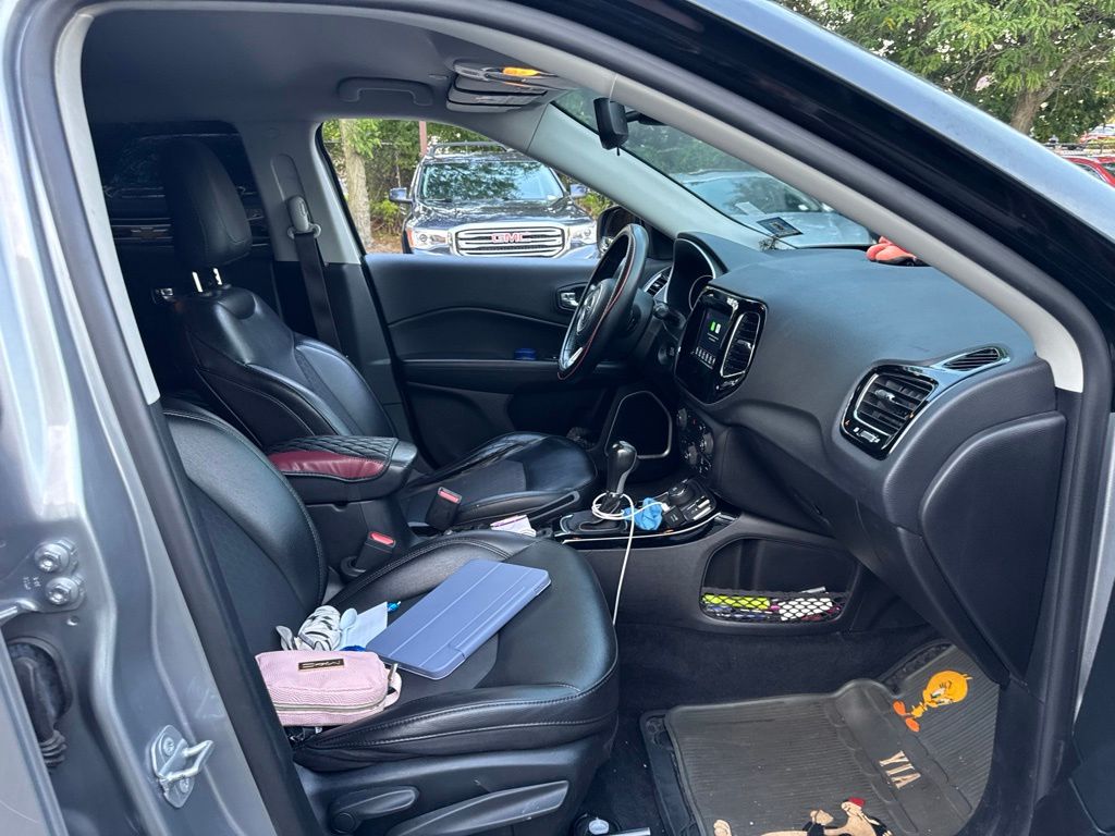 Thumbnail: 2019 Jeep Compass - 10