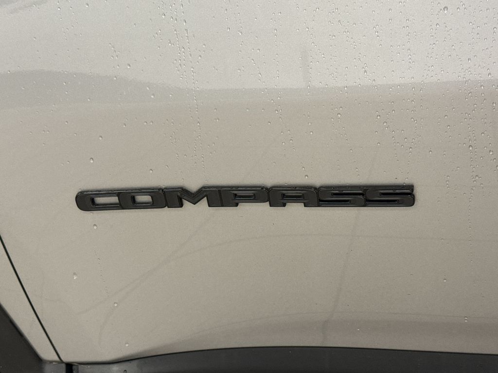 Thumbnail: 2019 Jeep Compass - 5