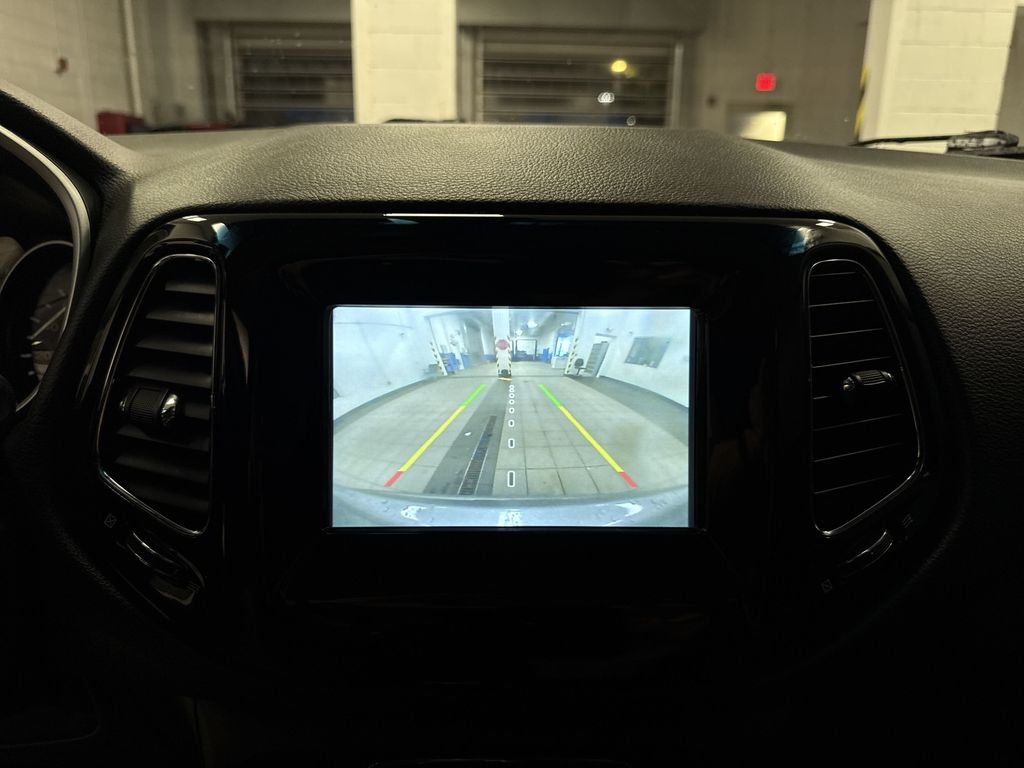 Thumbnail: 2019 Jeep Compass - 26
