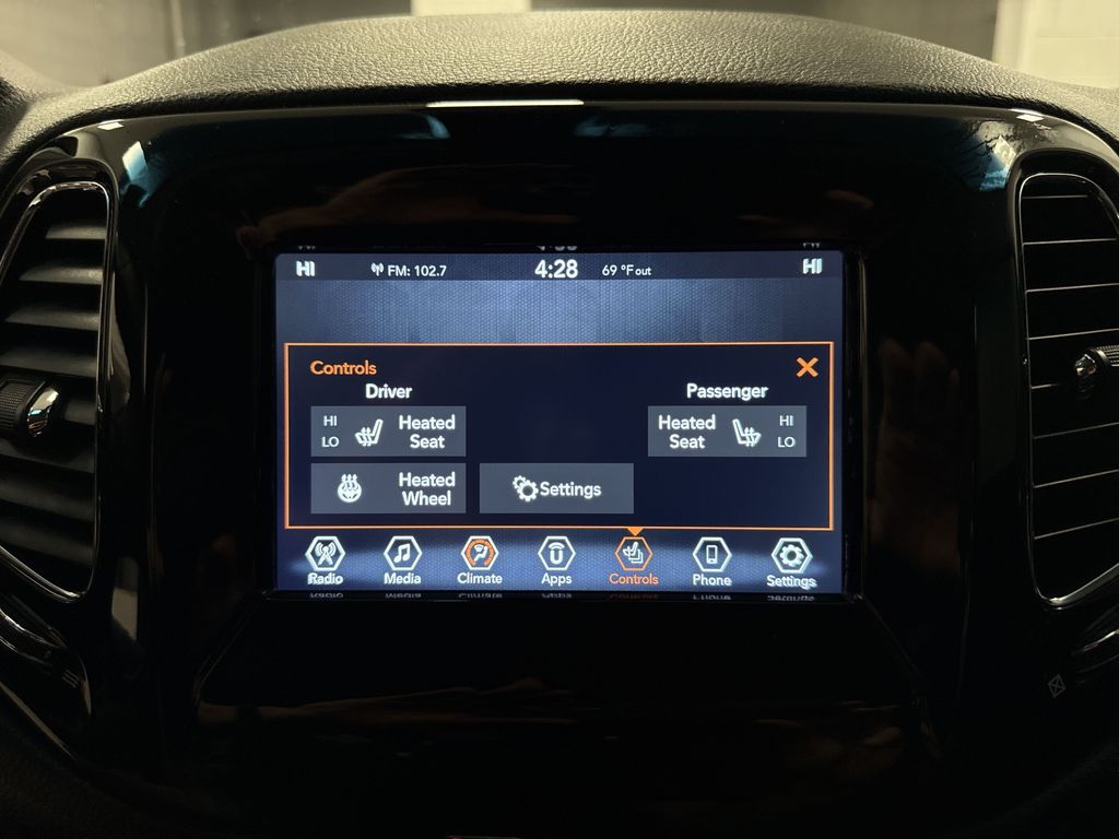 Thumbnail: 2019 Jeep Compass - 29
