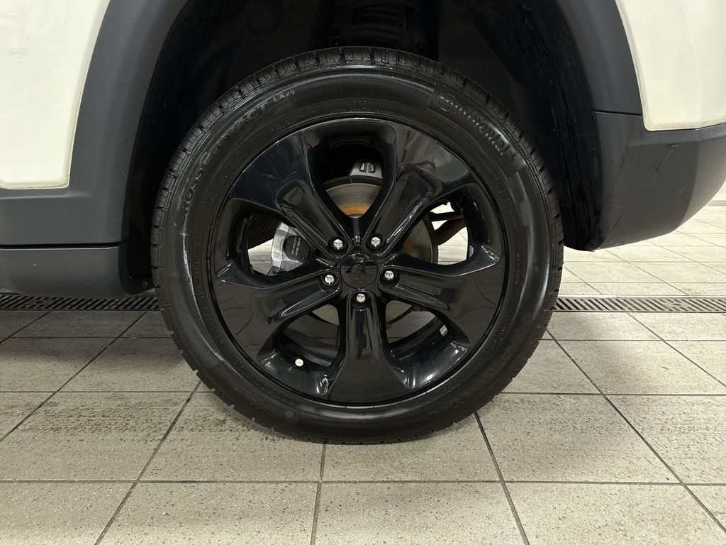 Thumbnail: 2018 Jeep Compass - 7