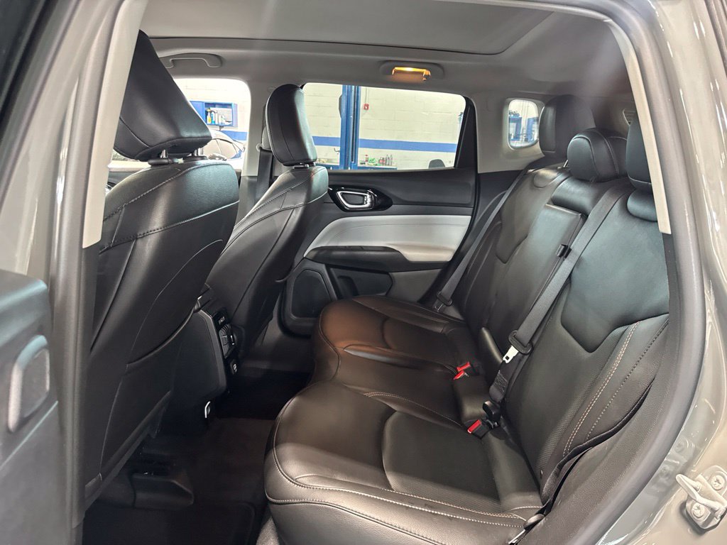 Thumbnail: 2022 Jeep Compass - 10