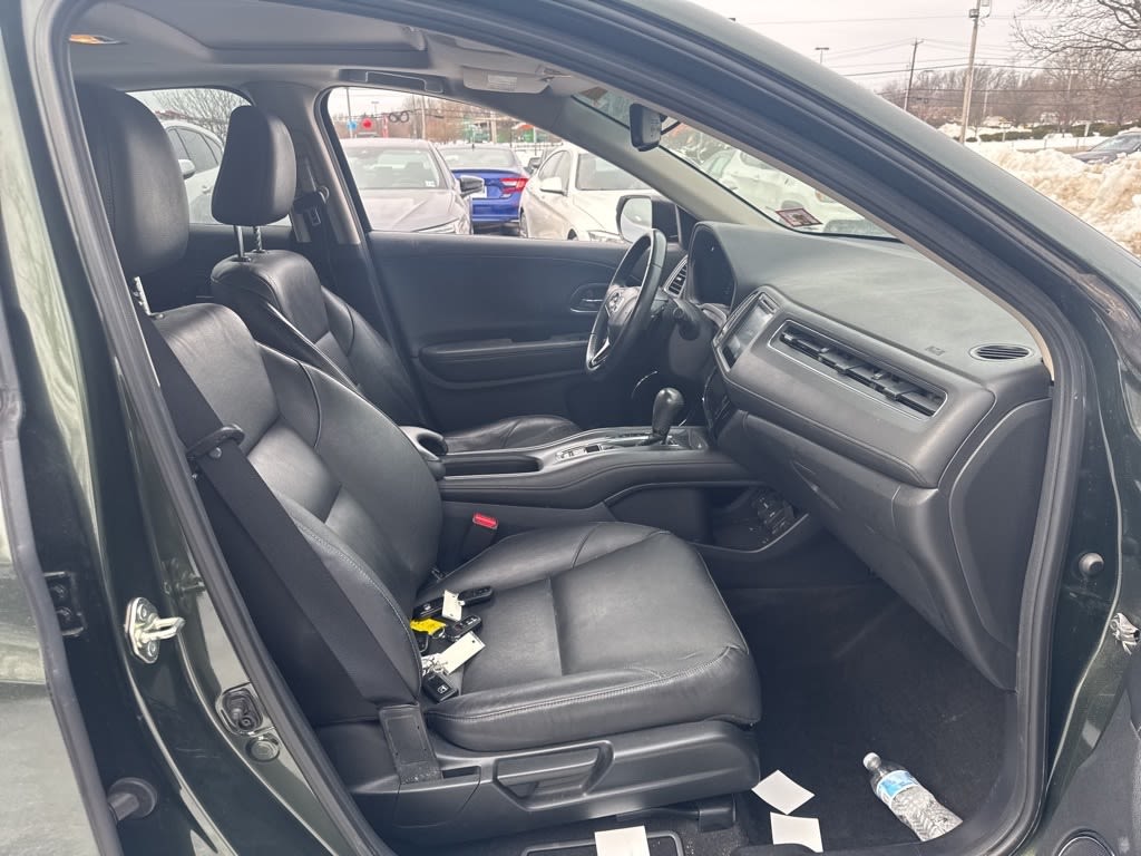 Thumbnail: 2017 Honda HR-V - 11