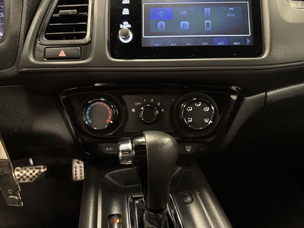 Thumbnail: 2022 Honda HR-V - 12
