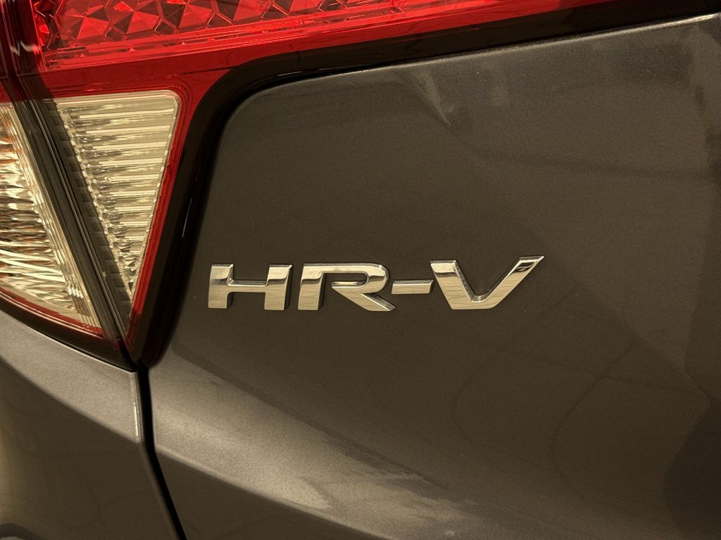 Thumbnail: 2022 Honda HR-V - 5