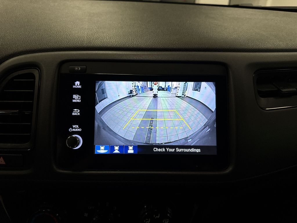 Thumbnail: 2022 Honda HR-V - 24