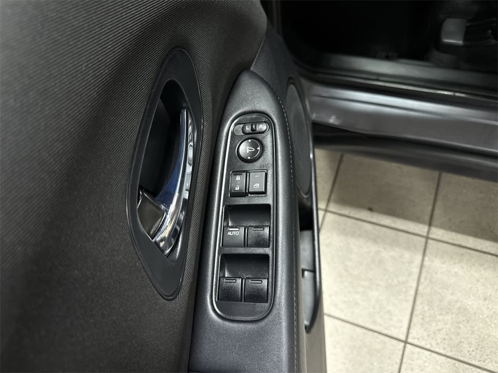 Thumbnail: 2018 Honda HR-V - 14