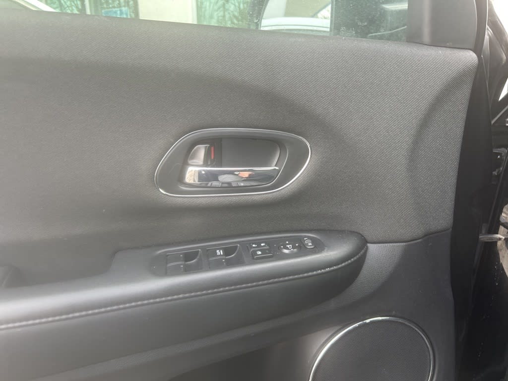 Thumbnail: 2022 Honda HR-V - 16