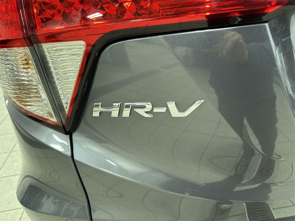2022 Honda HR-V EX 26