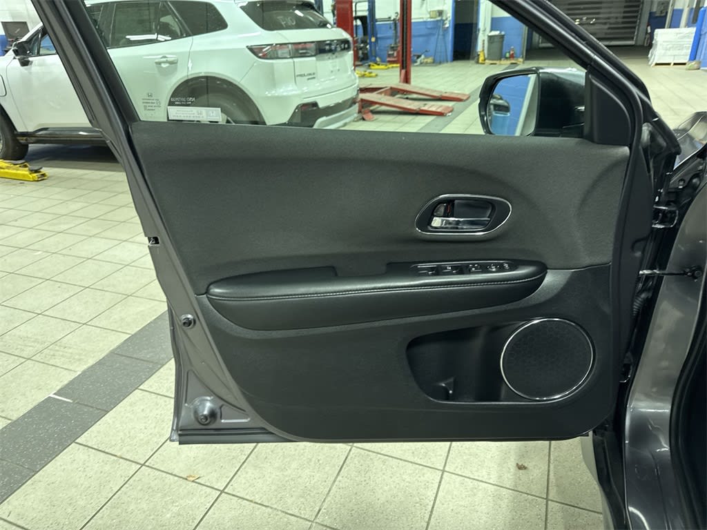 2022 Honda HR-V EX 30