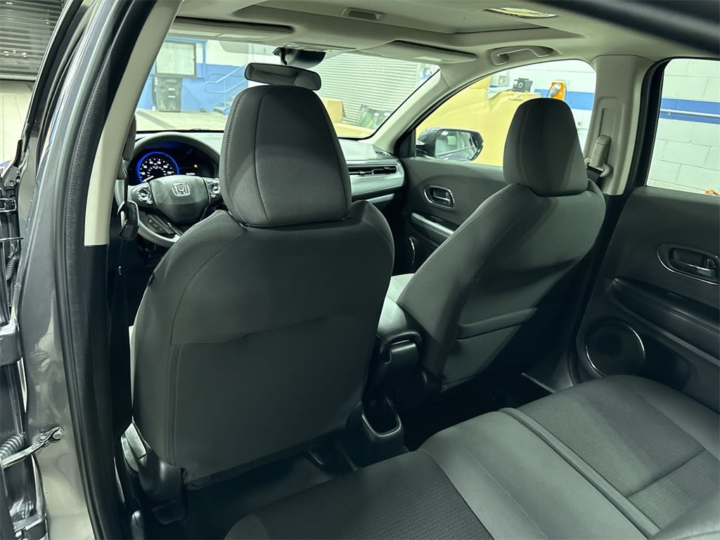 2022 Honda HR-V EX 28