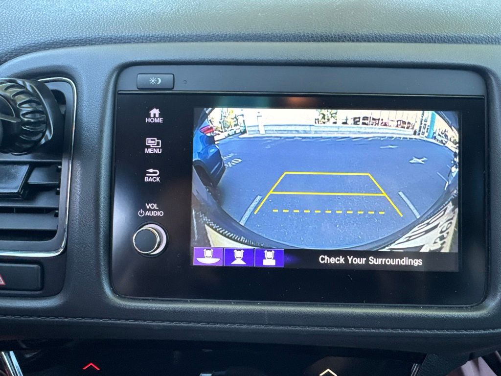 Thumbnail: 2022 Honda HR-V - 17