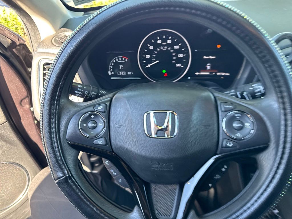 Thumbnail: 2022 Honda HR-V - 2