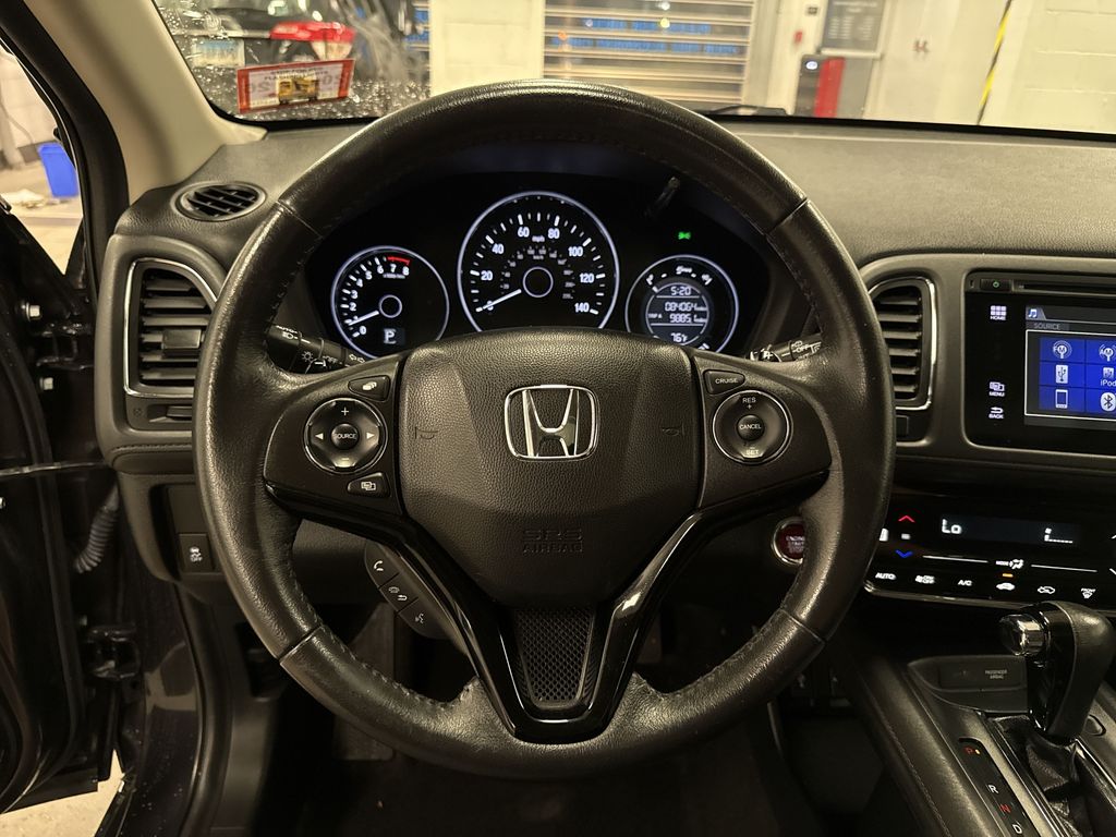 Thumbnail: 2017 Honda HR-V - 2