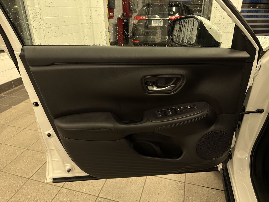 Thumbnail: 2024 Honda HR-V - 30