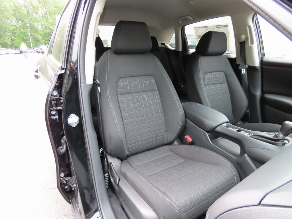 Thumbnail: 2026 Honda HR-V - 12