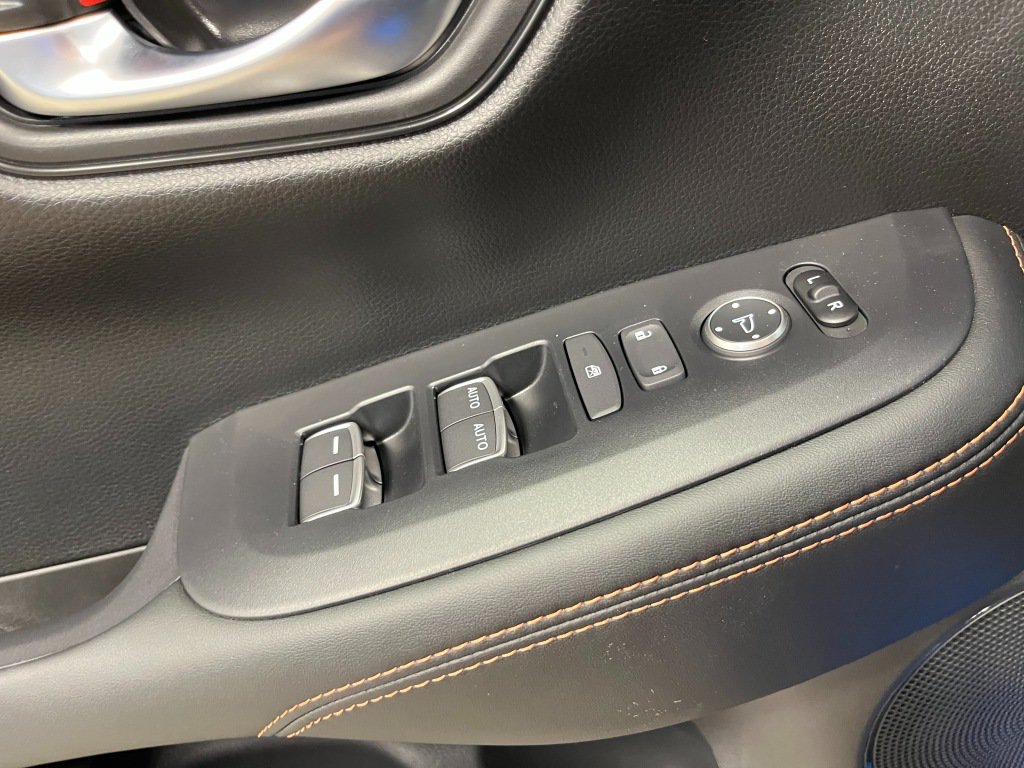 Thumbnail: 2027 Honda HR-V - 21