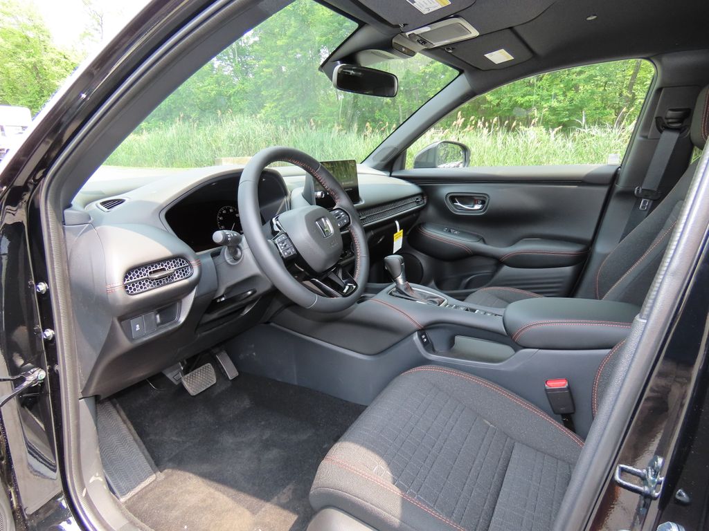 Thumbnail: 2027 Honda HR-V - 2