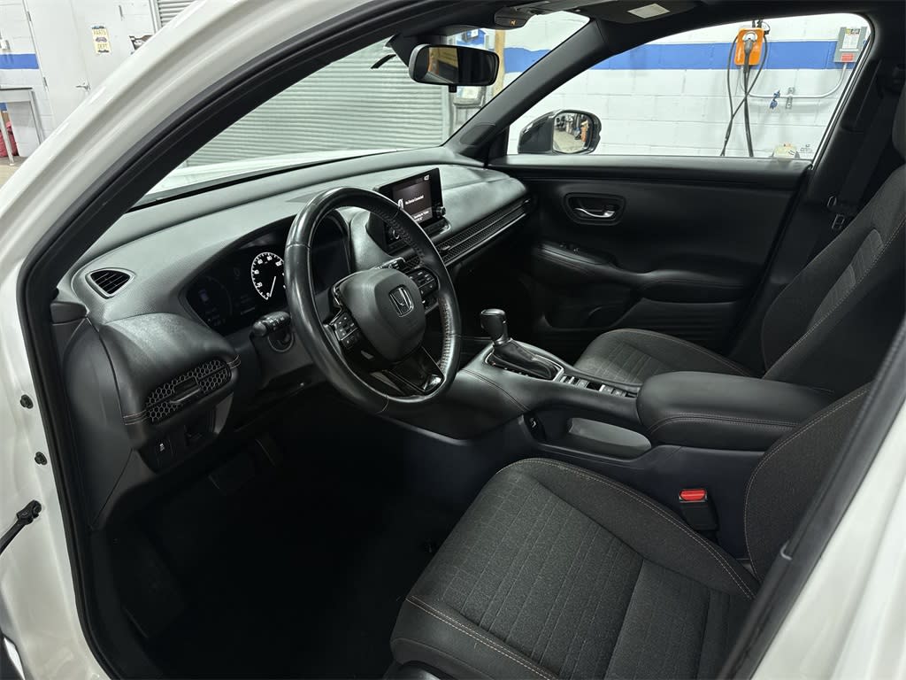 Thumbnail: 2023 Honda HR-V - 8