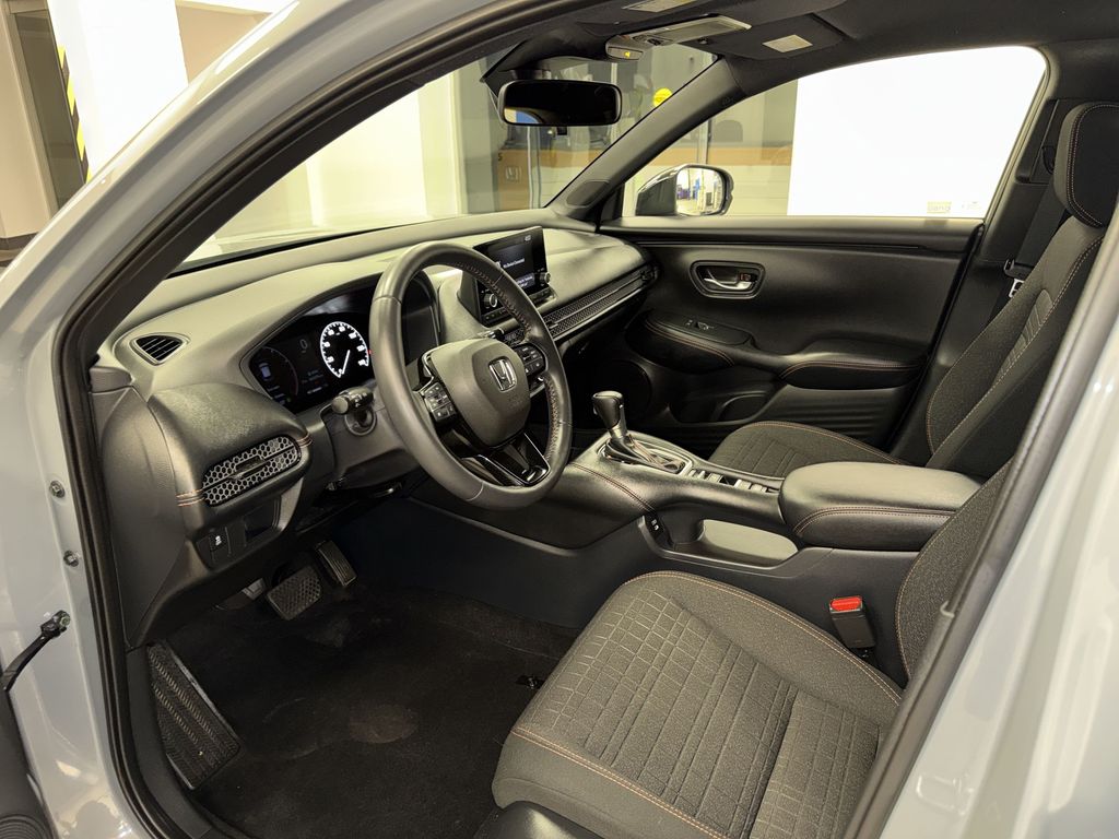 Thumbnail: 2025 Honda HR-V - 30