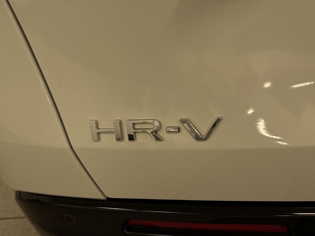 Thumbnail: 2025 Honda HR-V - 5